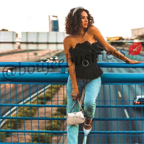 ZARA Flowy Off the Shoulder Belted Top - Picture 2 of 8